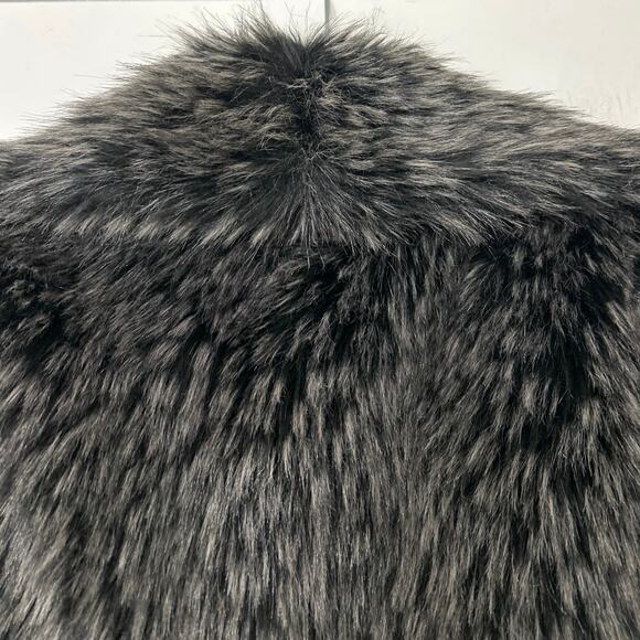 White House Black Market Faux Fur Long Vest Gray Black Sleeveless Jacket Med - Picture 7 of 15